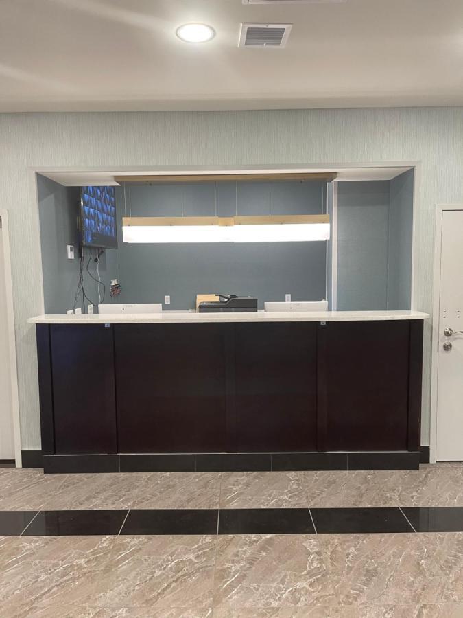 Magna Hotel Jfk Airtrain New York City Exterior photo